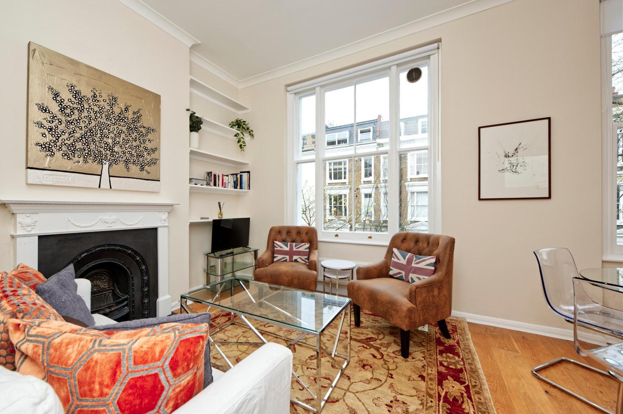 Elegant Earl's Court Flat By Underthedoormat Londres