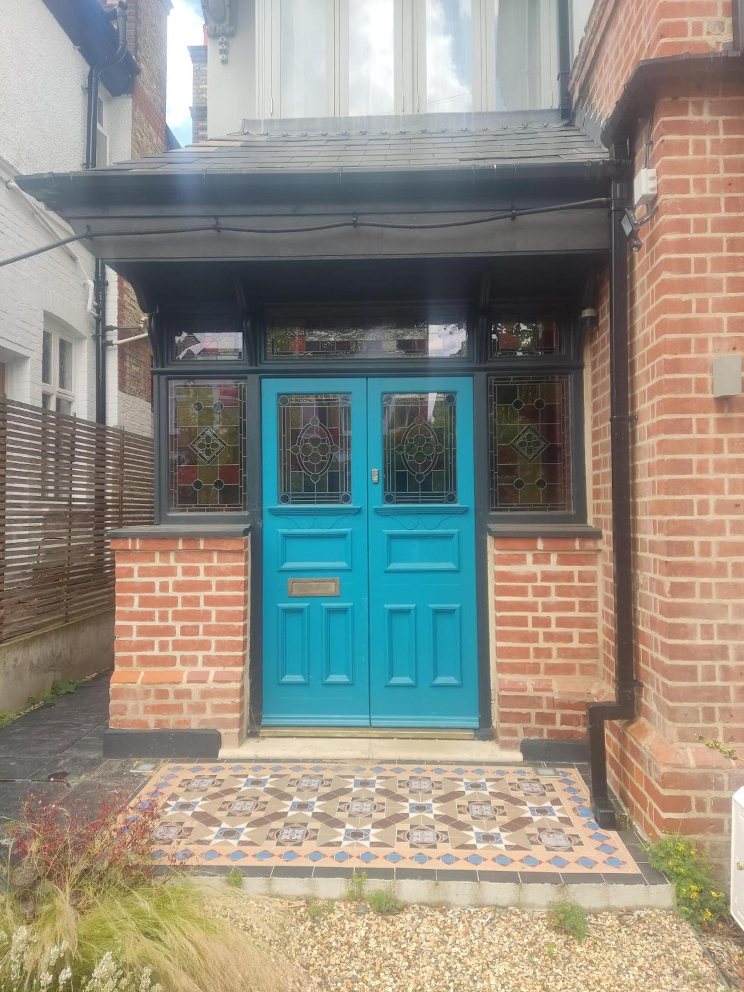 Remarkable 7-bed House In Londen