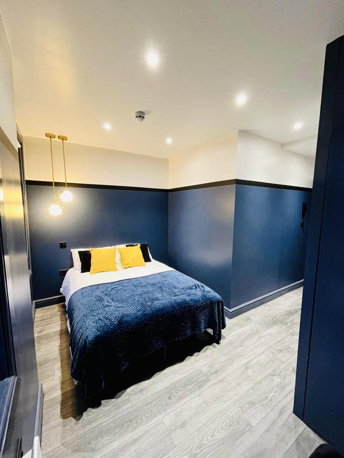 39 Blue House Luxury Ensuite Ideal For Tourists Casa de hóspedes