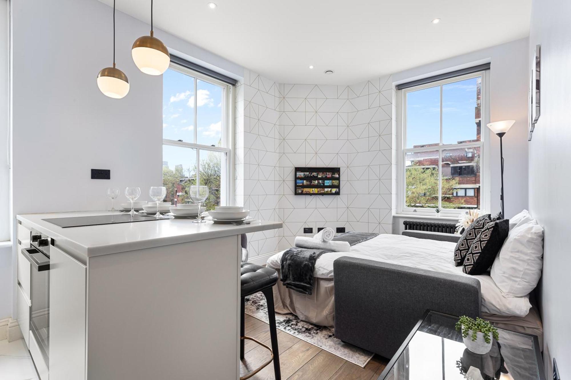 Stunning 1 Bedroom In Westminster With Ac Sleeps 4