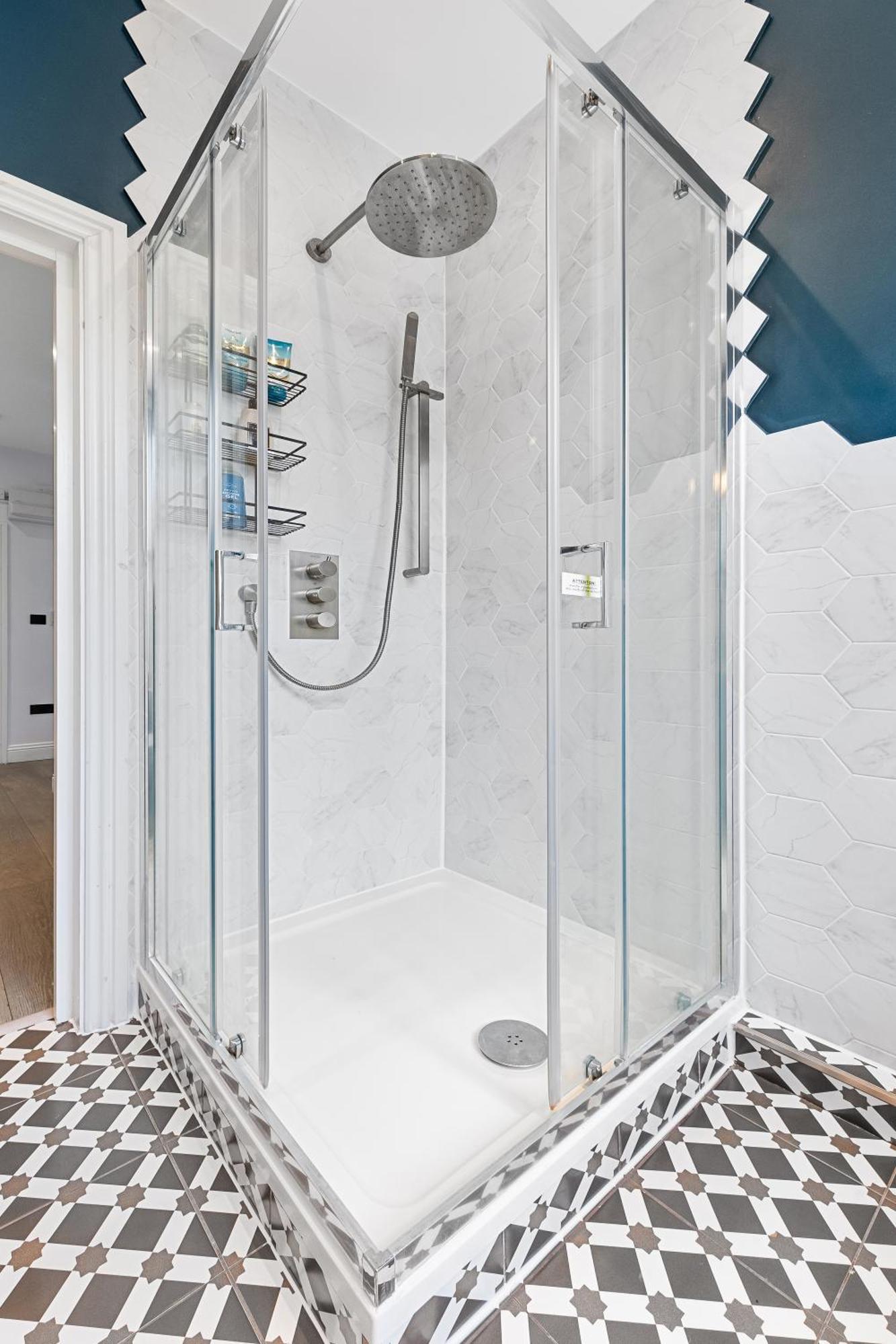 Stunning 1 Bedroom In Westminster With Ac Sleeps 4 Appartement *