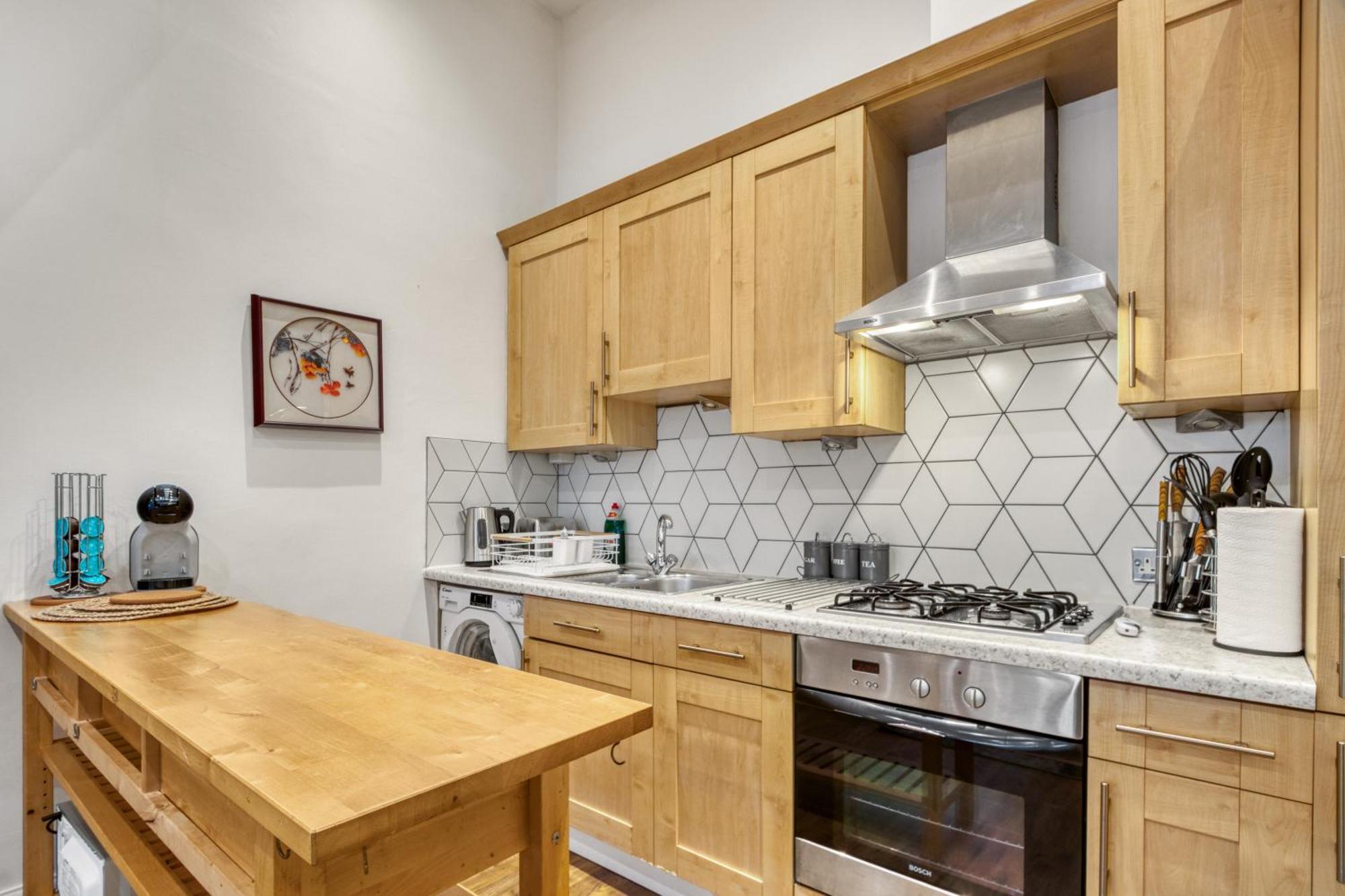 Vibrant 2-bed By Bow Londres