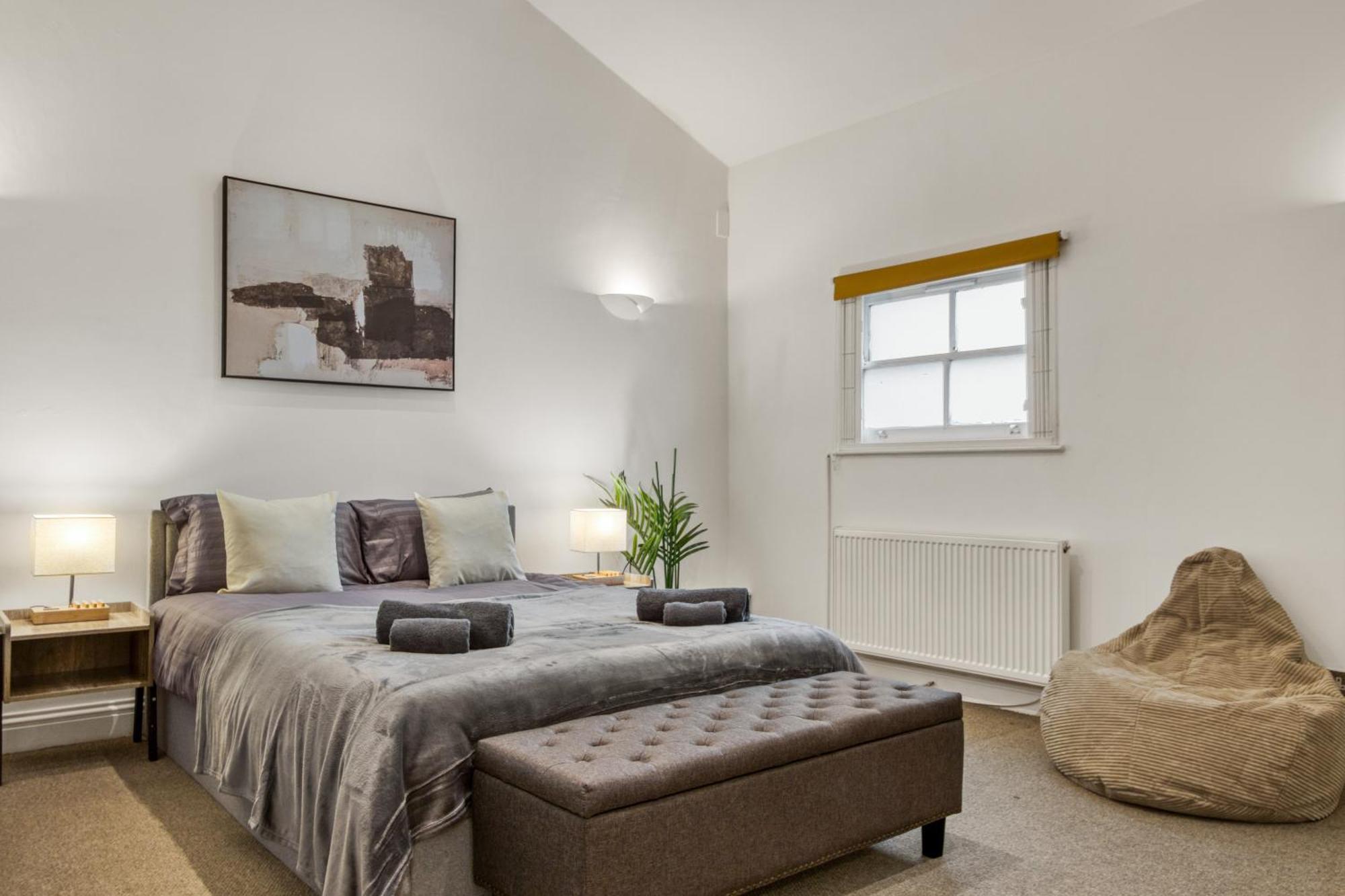 Apartamento Vibrant 2-bed By Bow Londres