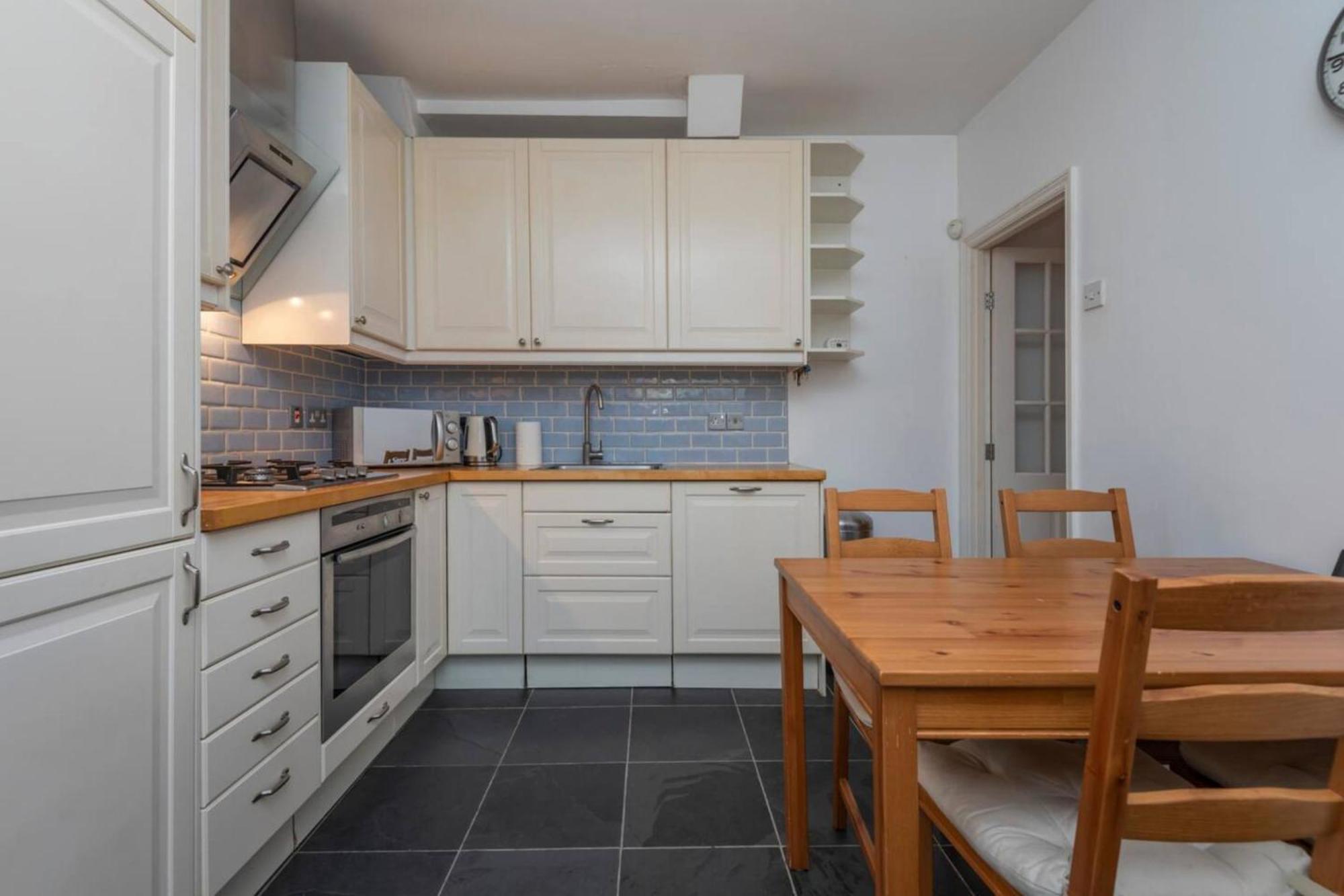 Ground Floor - Private Garden * Londres