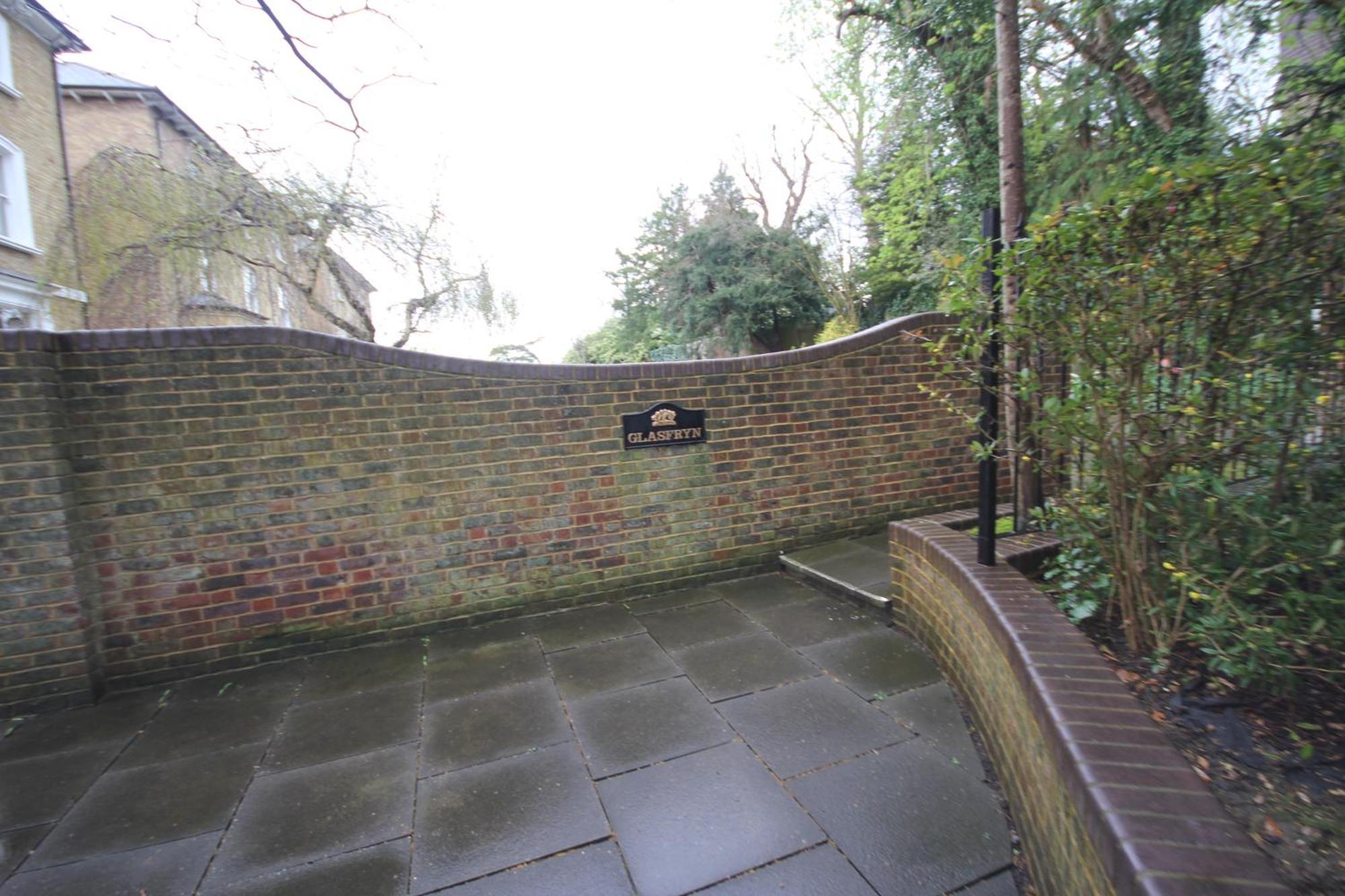 Harrow On The Hill Place Londres