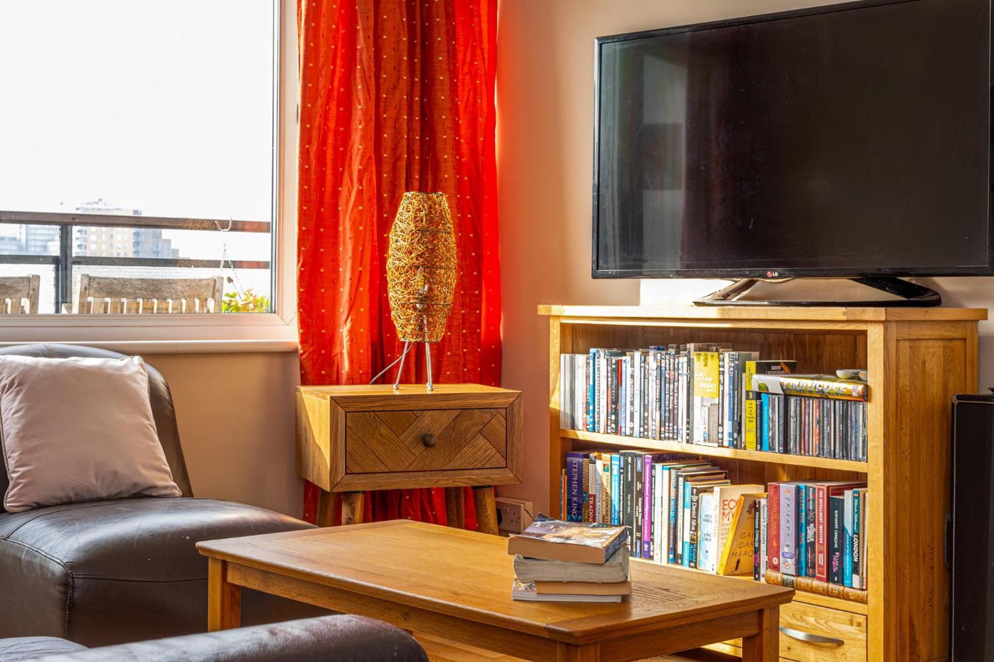 2br Balcony, Battersea, 5min Clapham Junction St * Londres