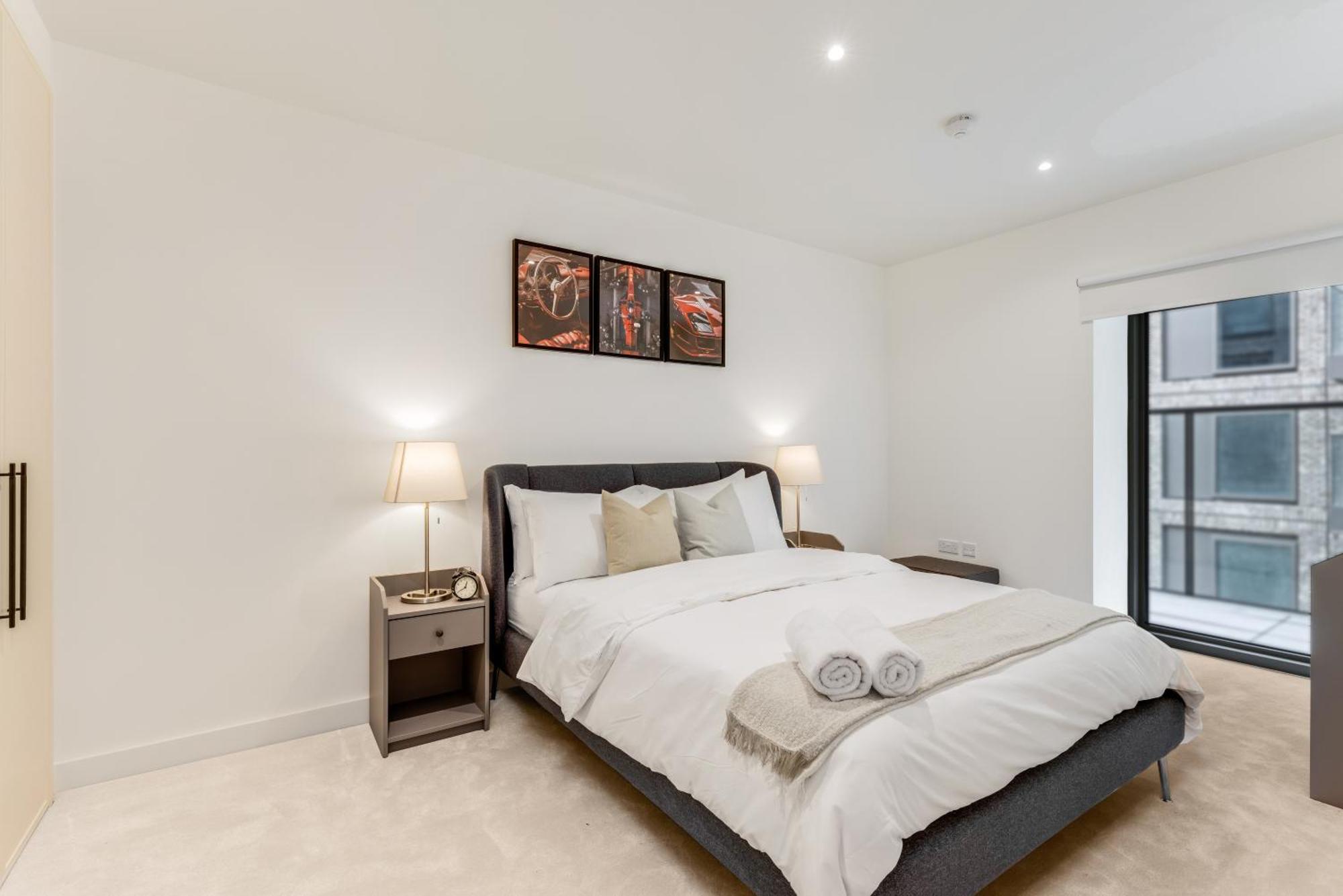 Apartamento Khayat Homes - The Lord - One Bed Luxury *