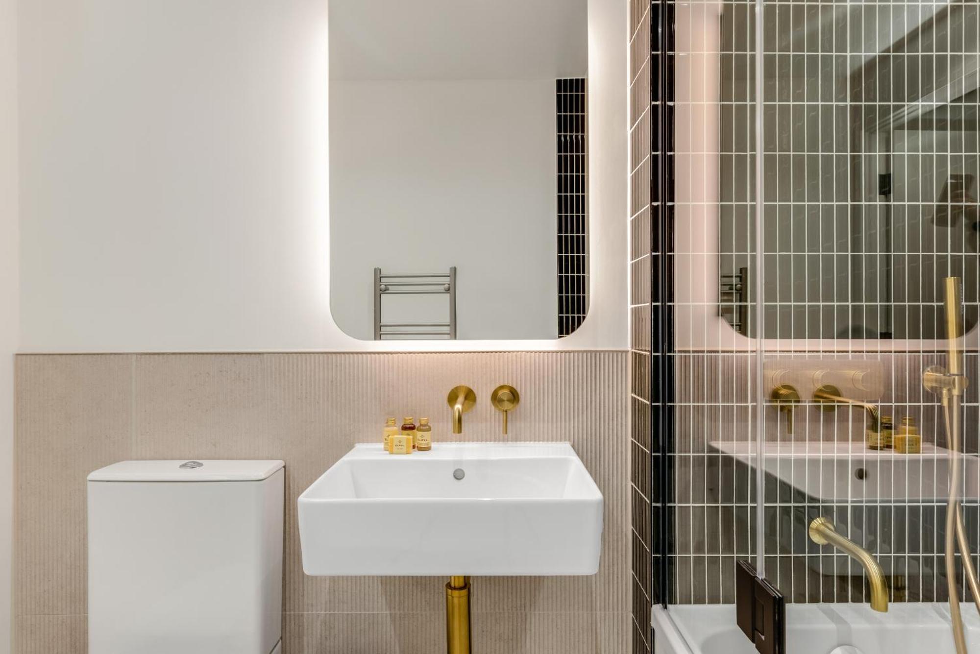 Apartamento Khayat Homes - The Lord - One Bed Luxury Londres