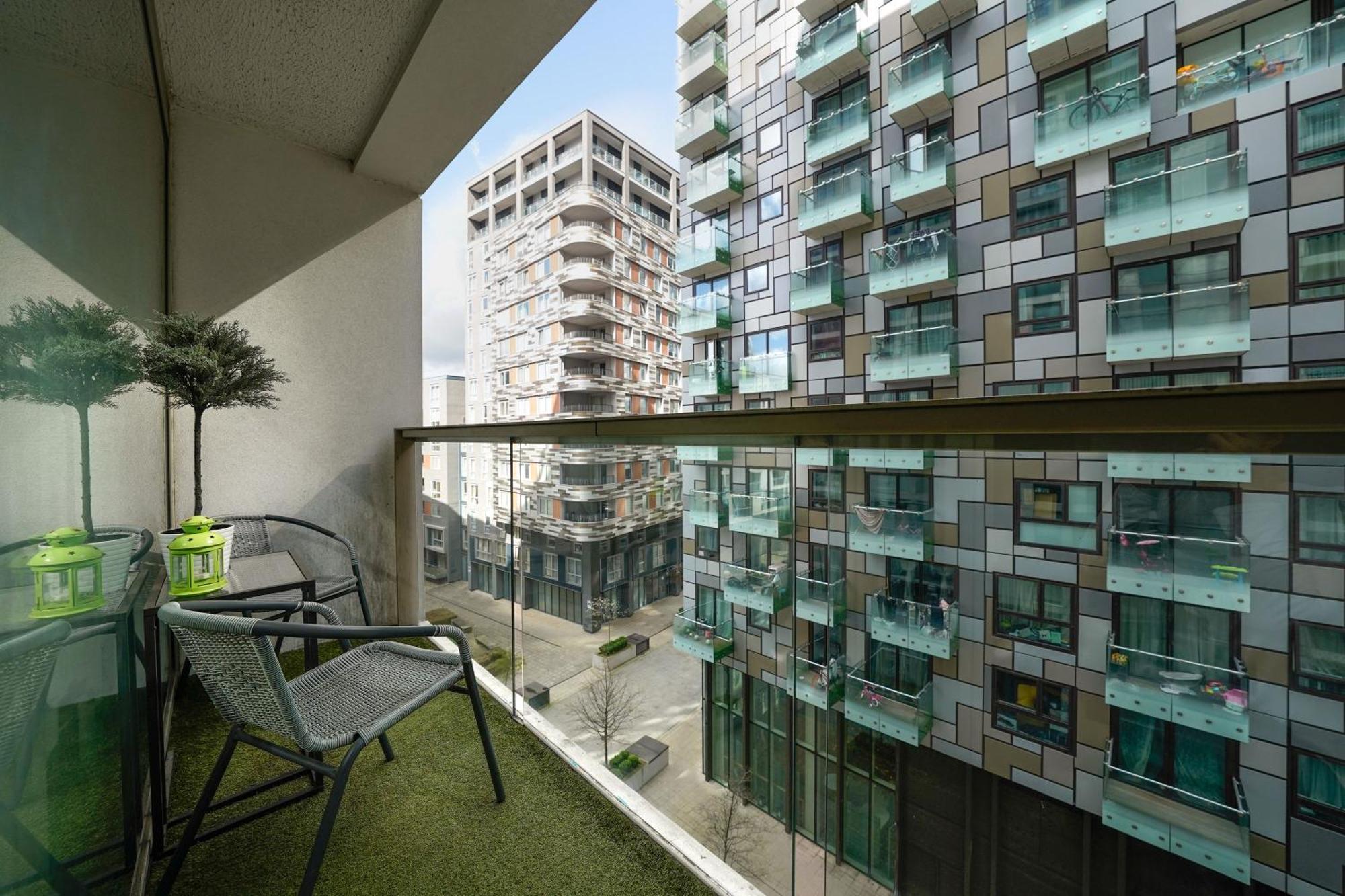 Cobalt Point, South Quay Apartamento *