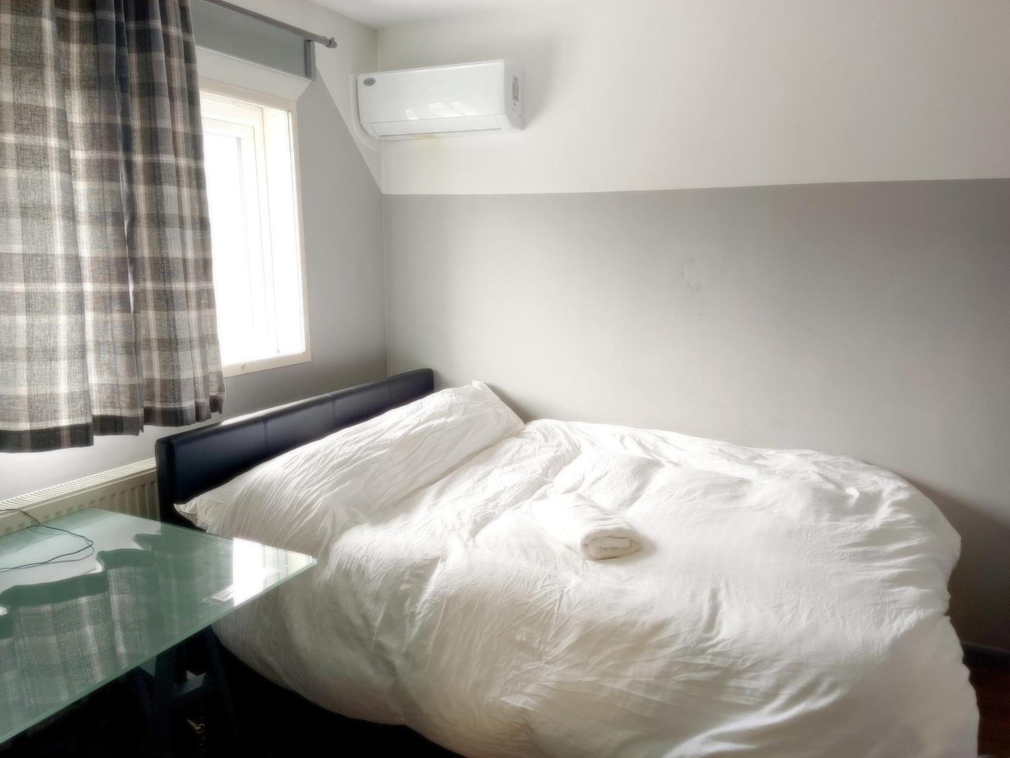 Maison d'hôtes Luxurious En-suite Soft Water Air Conditioning Tv Etherium *