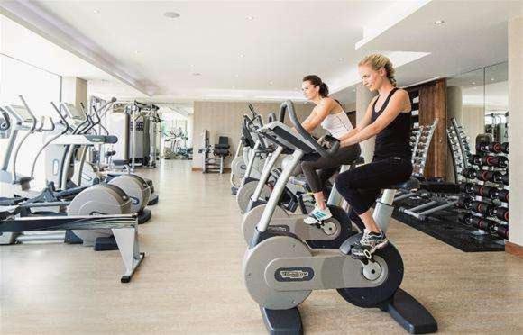 In Luxury Modern With Pool, Gym & Access * Londres
