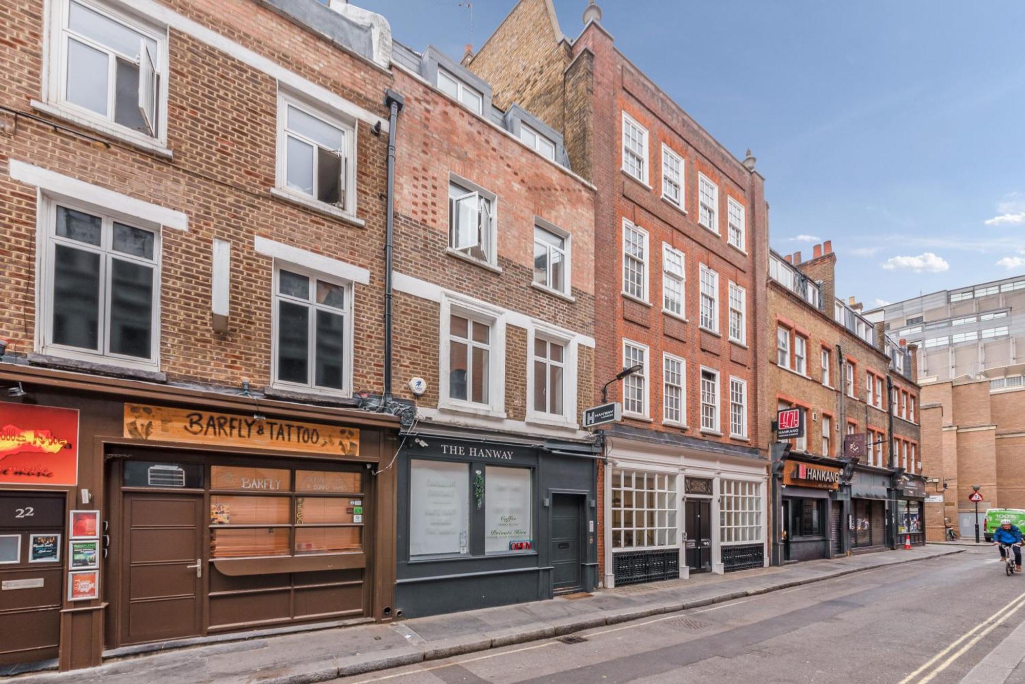 Stylish New Covent Garden Soho Studio Apart * London