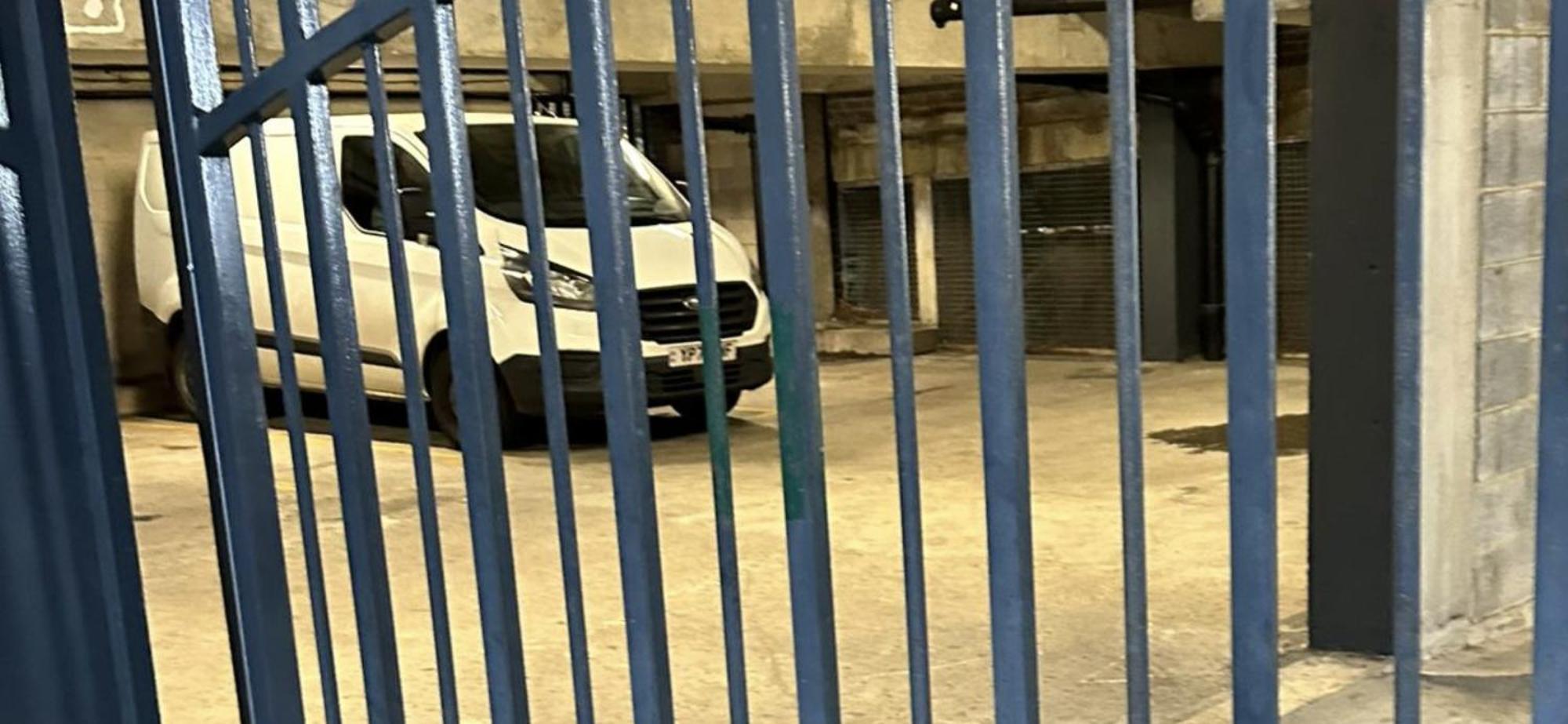 Tower Bridge, Boutique, Shad Thames Butlers Wharf Secure Parking , Balcony View Of Shard, Luxury With Van Parking Upto 4 Vans Ideal For Builders Shopfitters Secure Cctv Appartement Londres