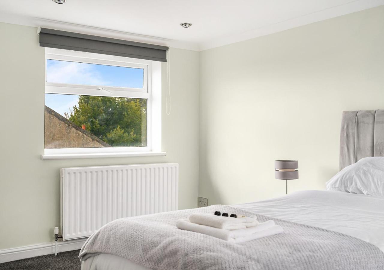 Apartamento Uksas Two Bed Flat Park Front Londres