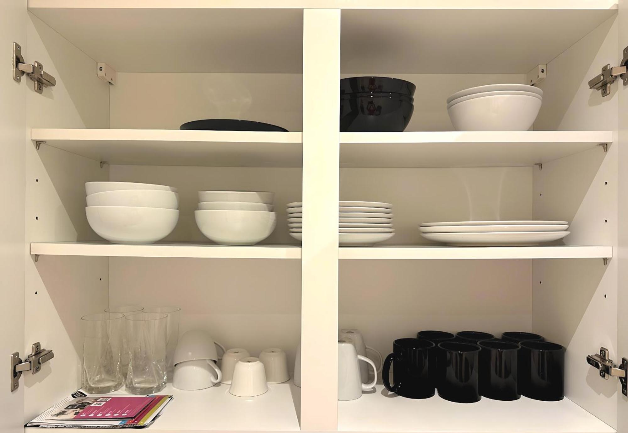 Central Chinatown 1 Bedroom 1 Bathroom Flat Londen
