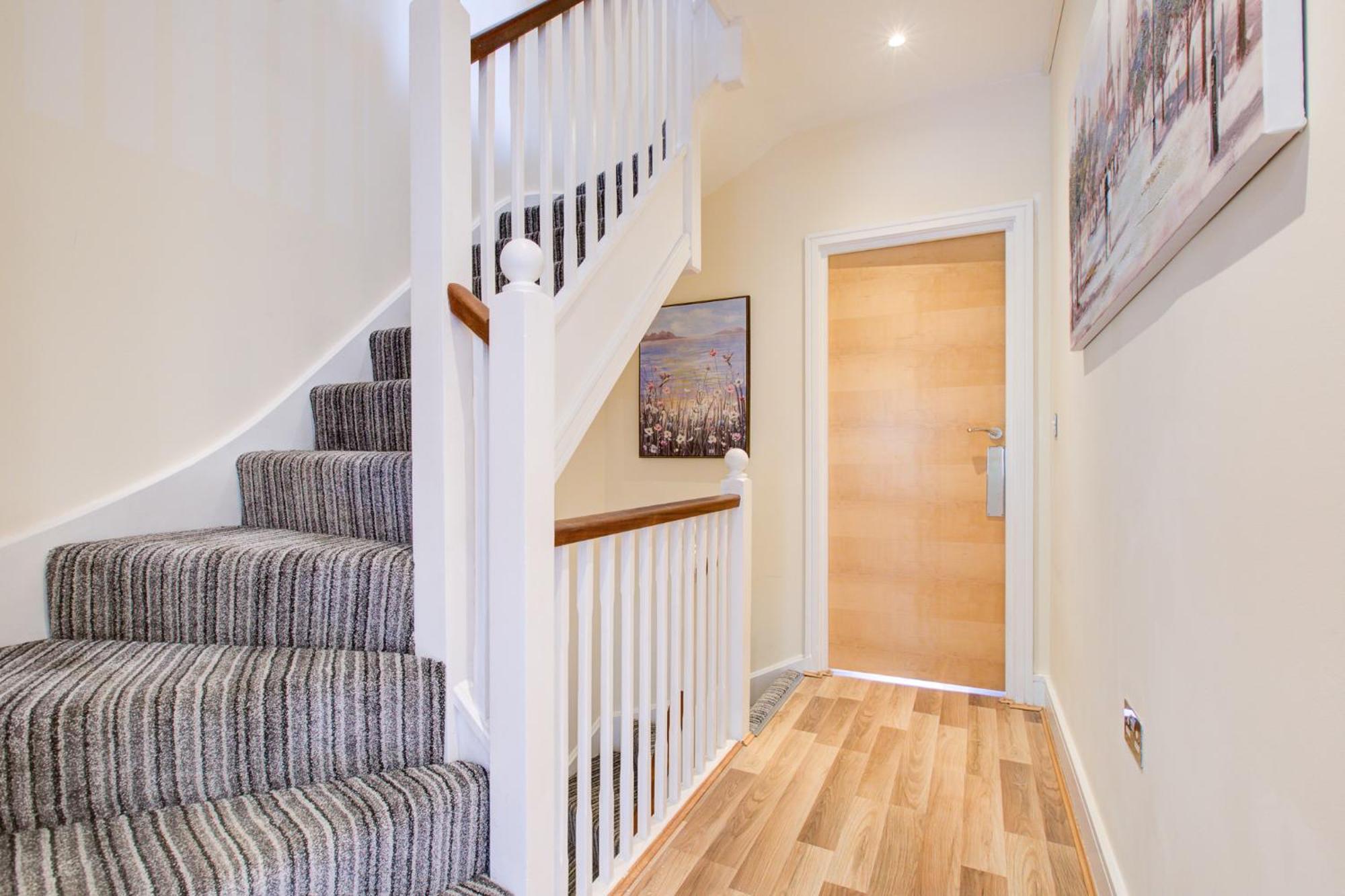 Stunning 4 Bedroom House * London