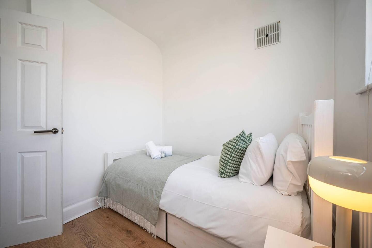 Pass The Keys Modern Beckenham Fast Train Links Apartamento *