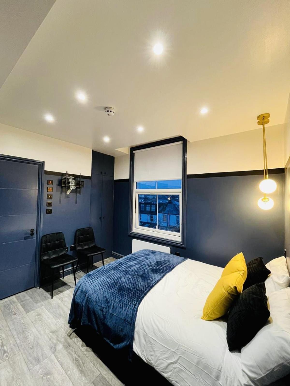 39 Blue House Luxury Ensuite Ideal For Tourists Casa de hóspedes *
