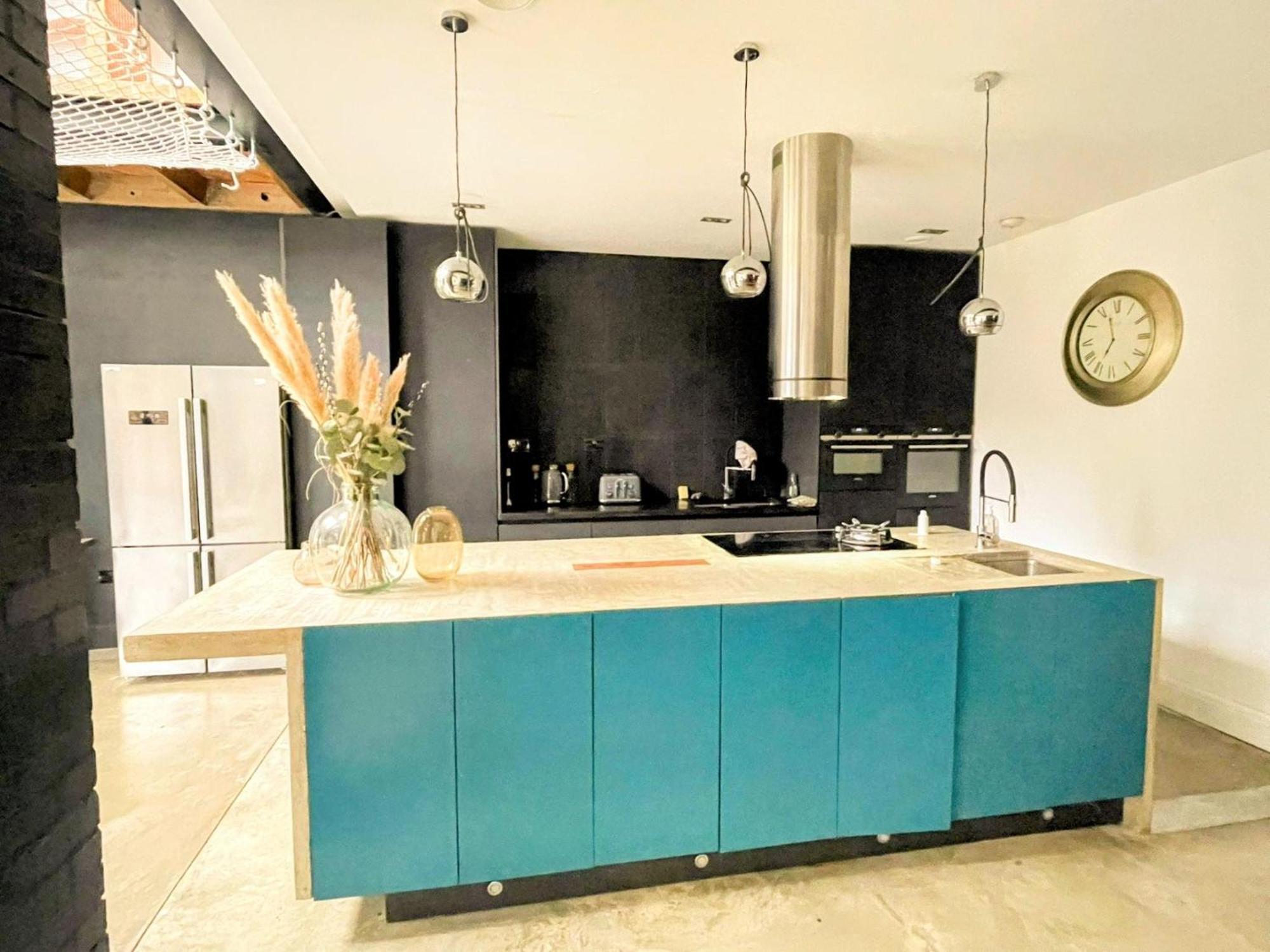 Hébergement de vacances Remarkable 7-bed House In