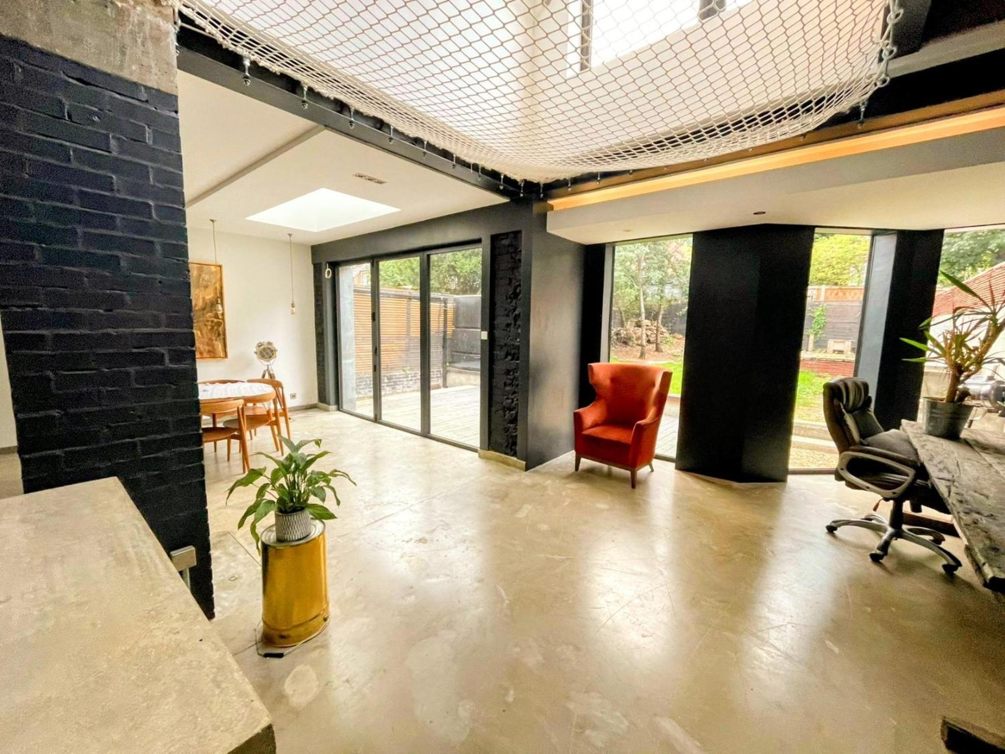 Remarkable 7-bed House In Hébergement de vacances