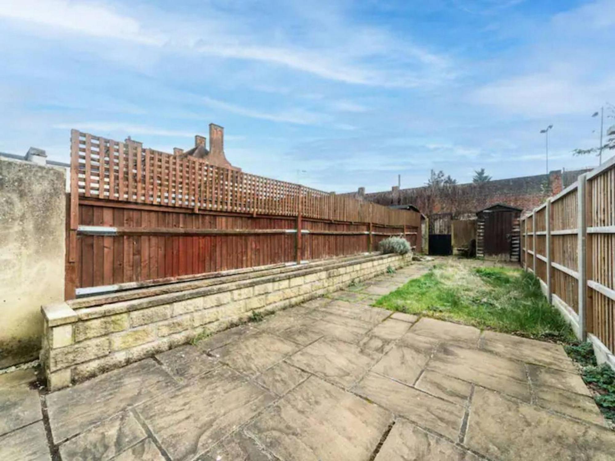 Holiday home Charming Period Near Surbiton With Garden