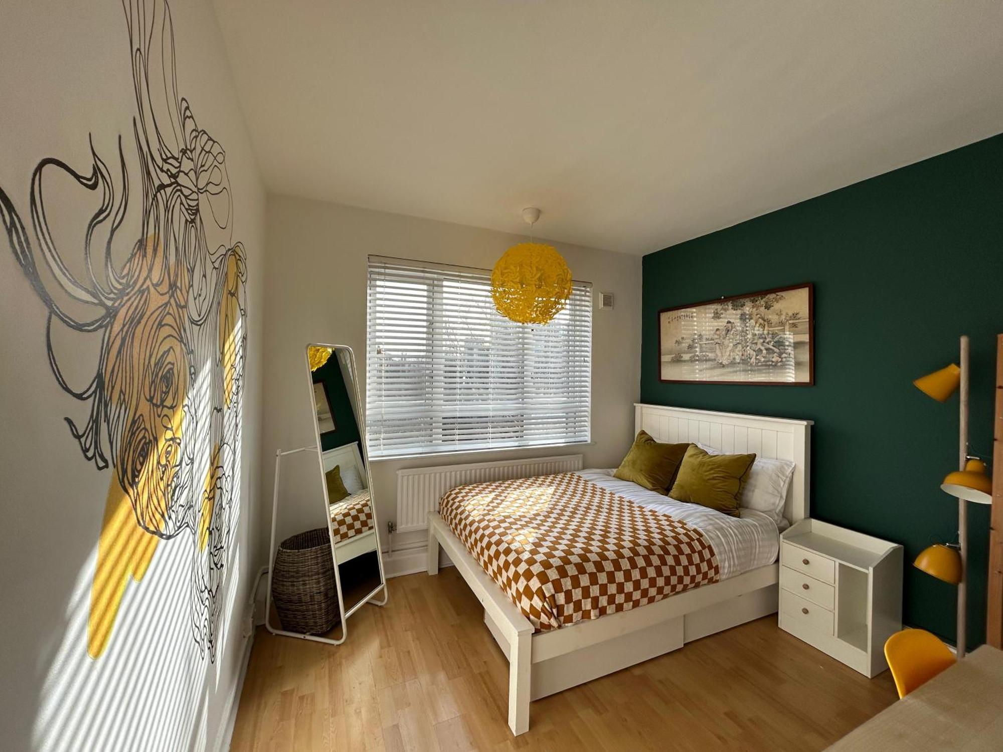 Super-convenient, 3 Mins To Kings Cross London