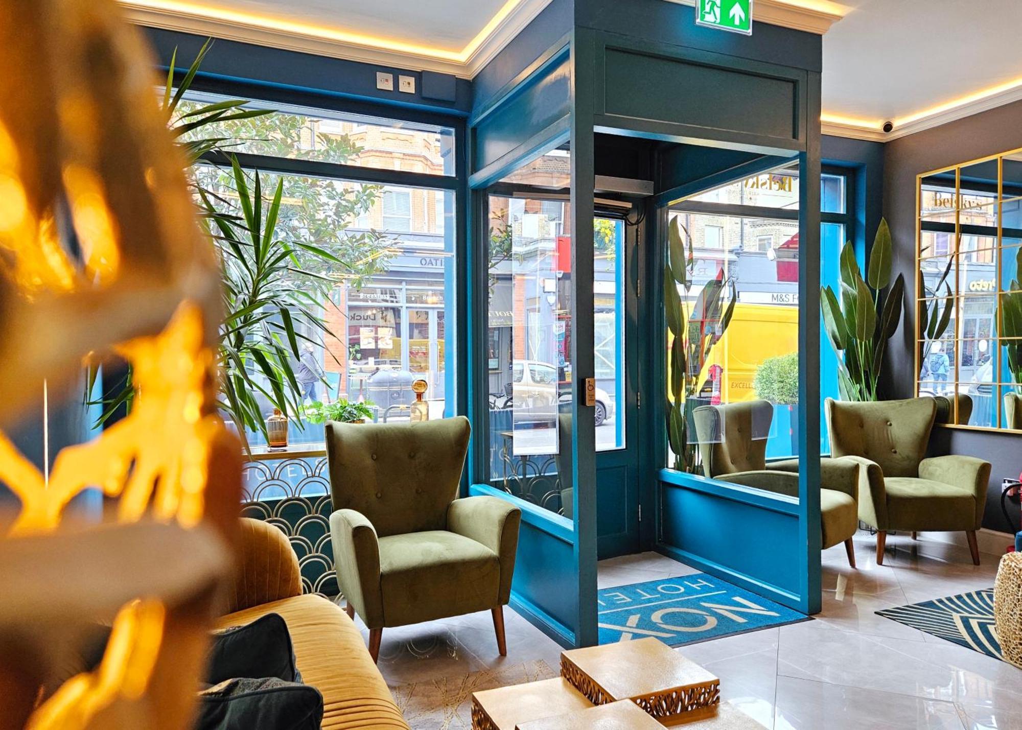 Apart-hotel Nox Hyde Park 4*