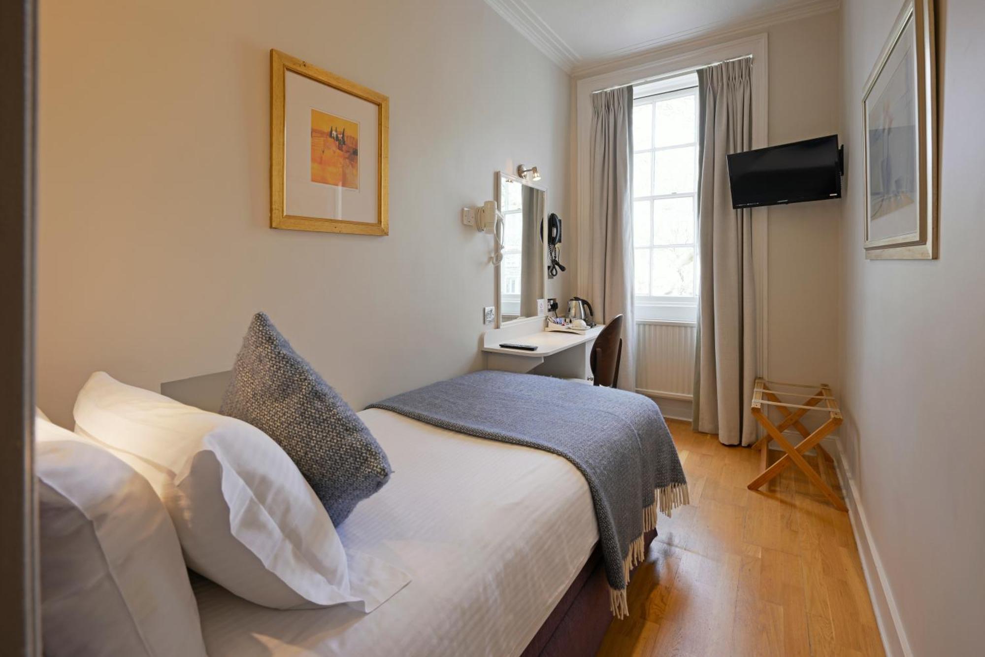 Harlingford Hotel