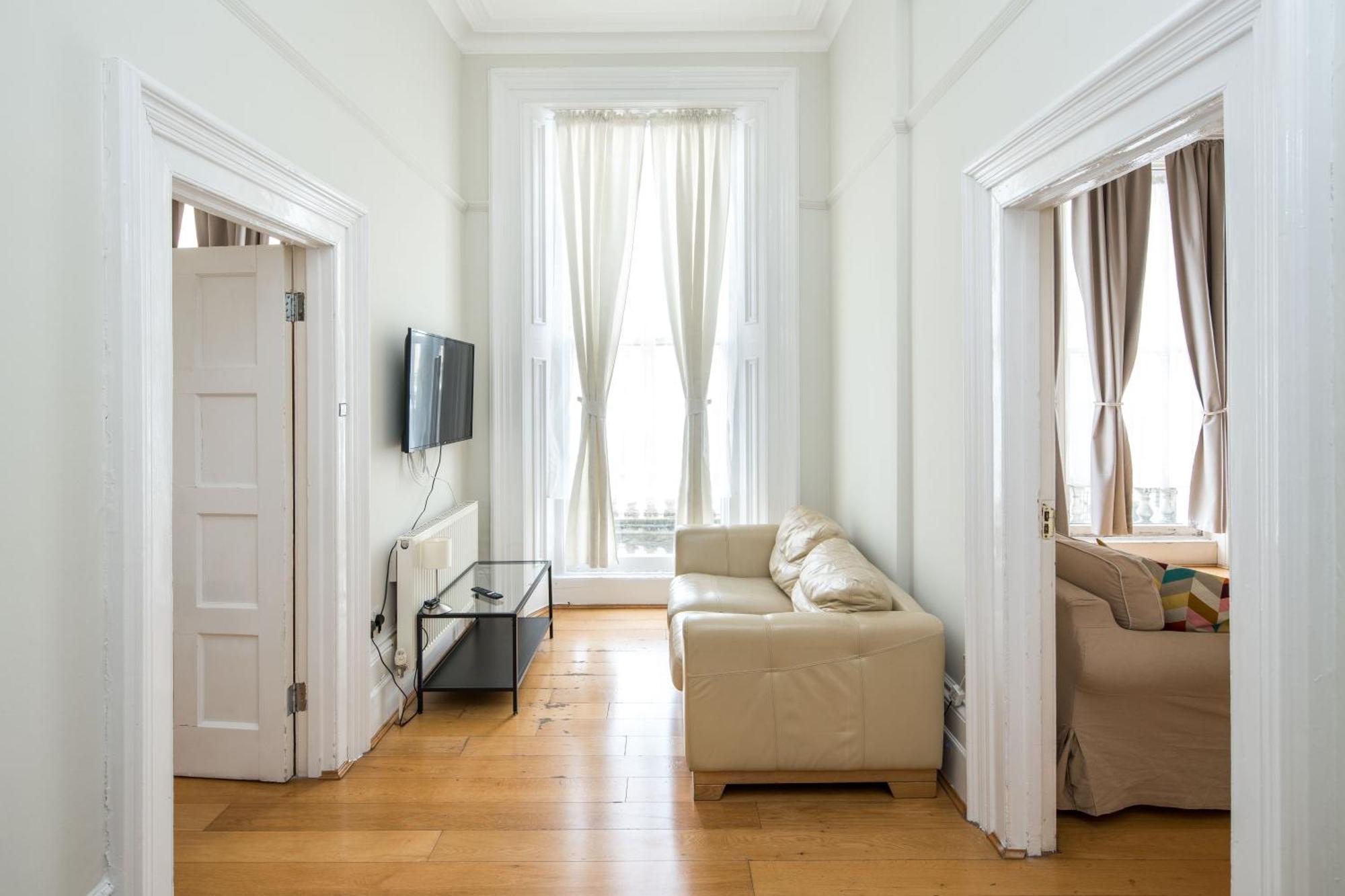 Four Beds By The Station