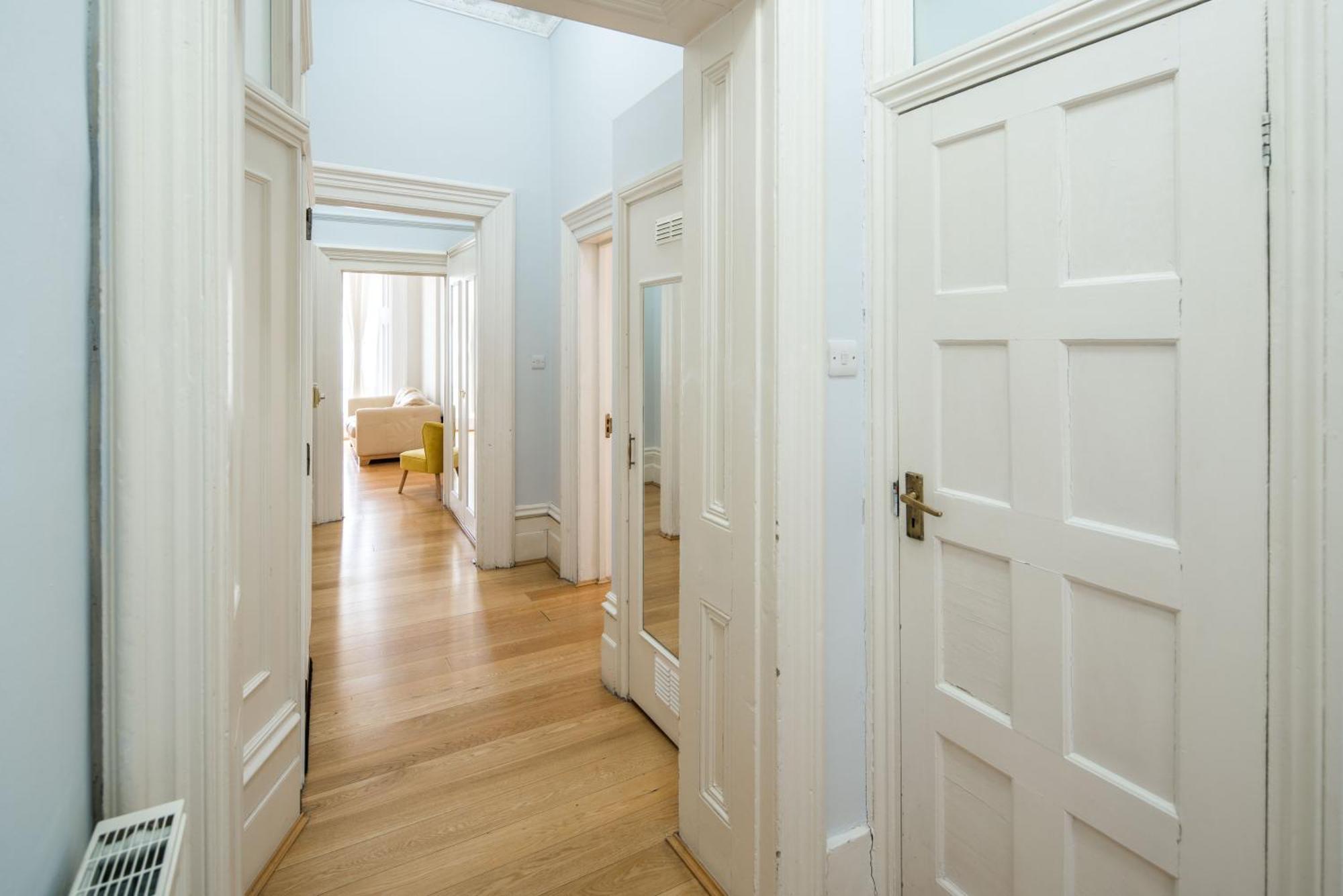 Four Beds By The Station Londres