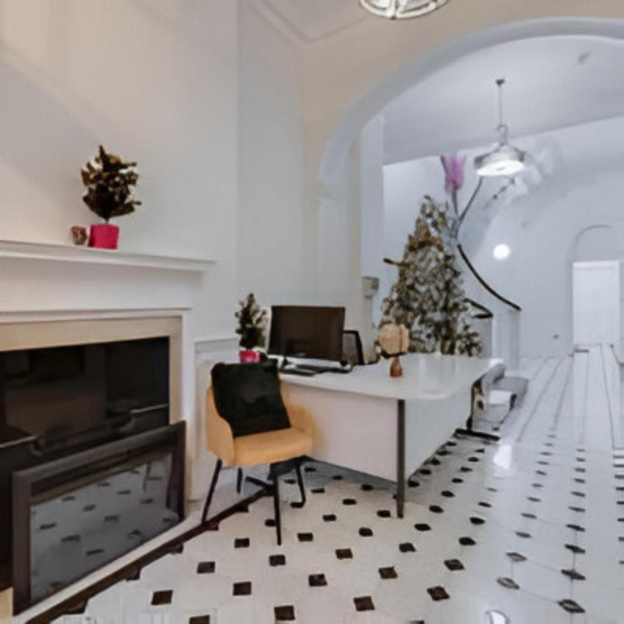 5h Modern Elegance 1-bedroom Living In