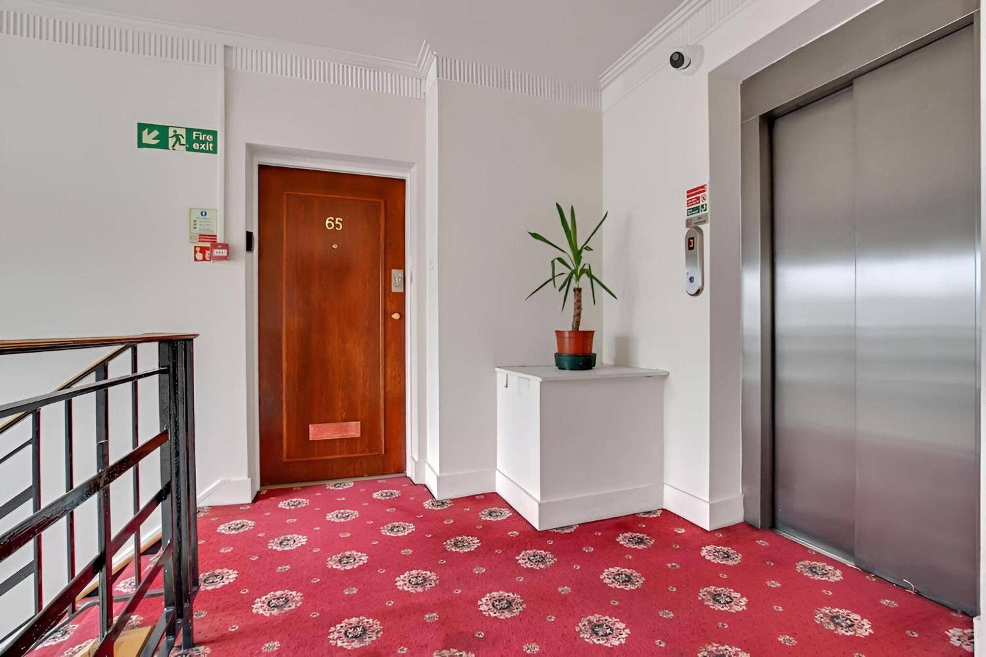Luxurious 2-bedroom Penthouse In Marble Arch -65gc Apartamento *