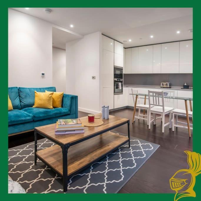 Appartement The Embassy Two Bedrooms Devereux Residences Londres