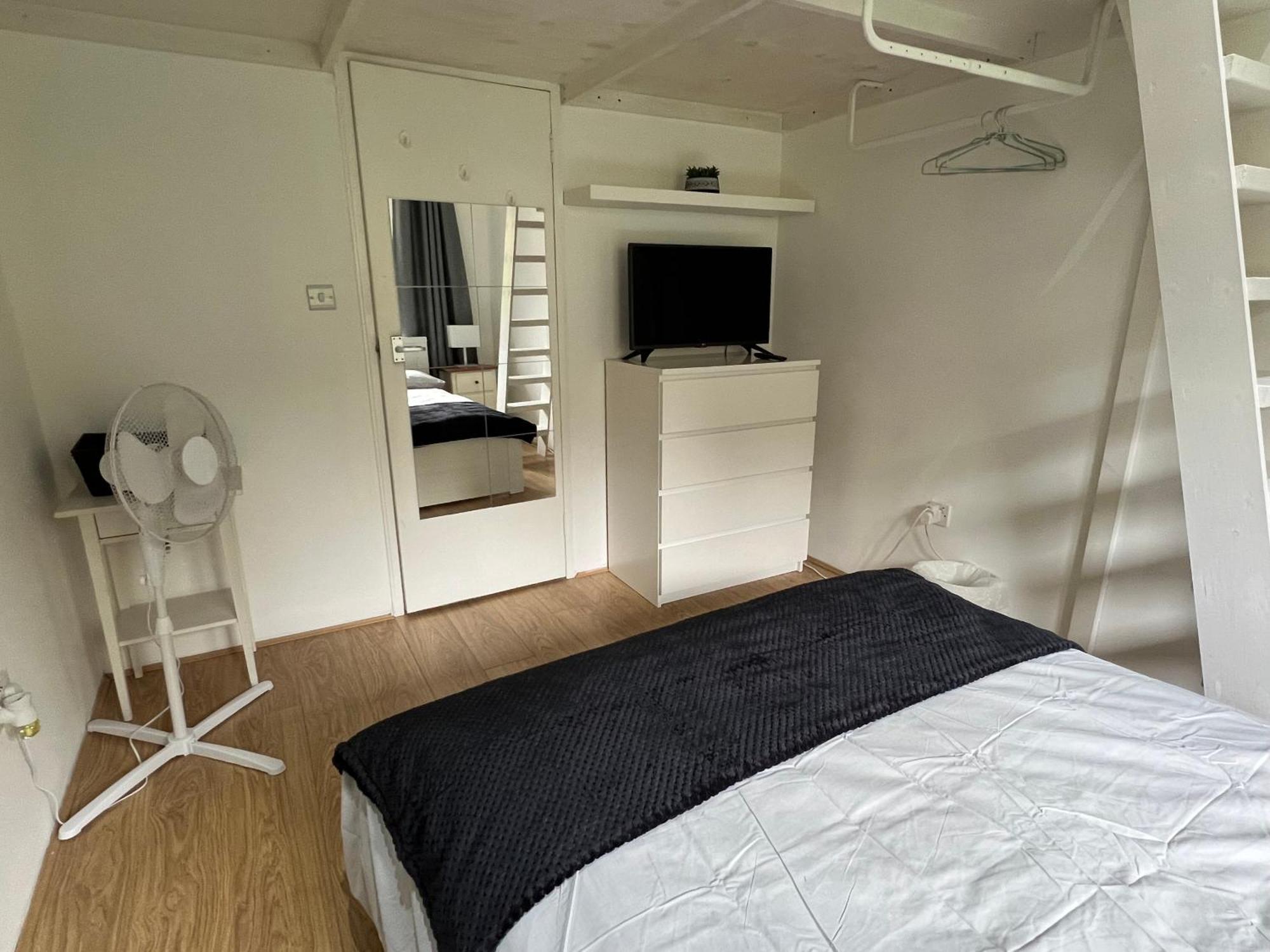 3 Bedroom Town House In Muswell Hill Holiday home *