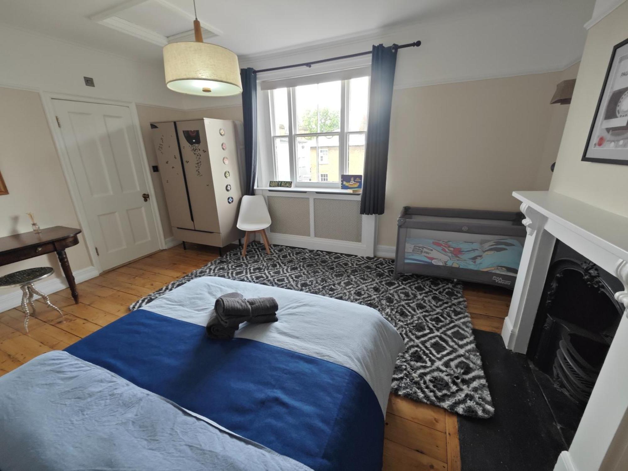 Stunning 4 Bedroom Flat In Regent's Park - Abbey Rd Vakantiehuis Londen