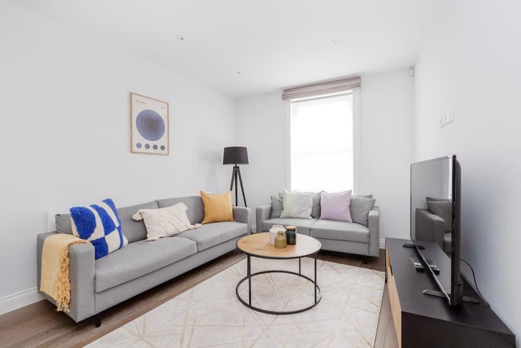 Modern House In South Kensington