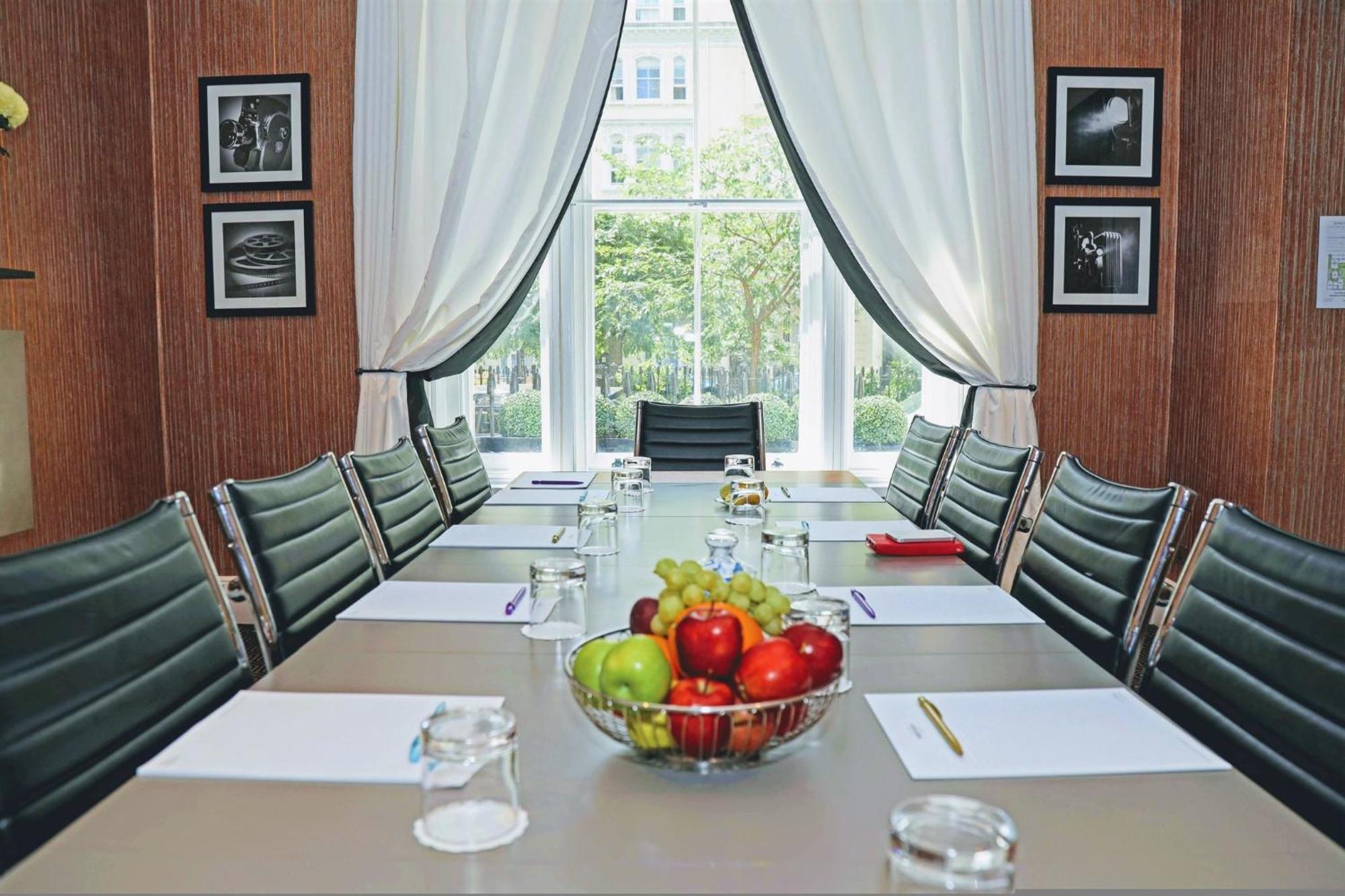 Indigo Hyde Park Paddington, An Ihg