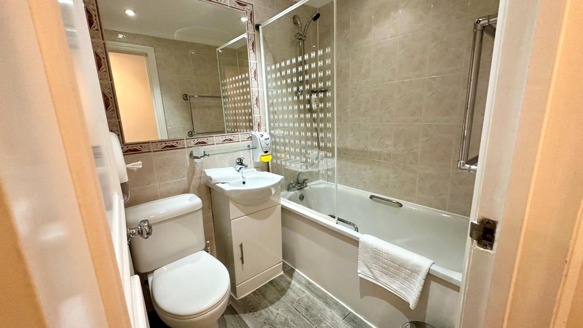 Smart Hyde Park View Hostal Londres