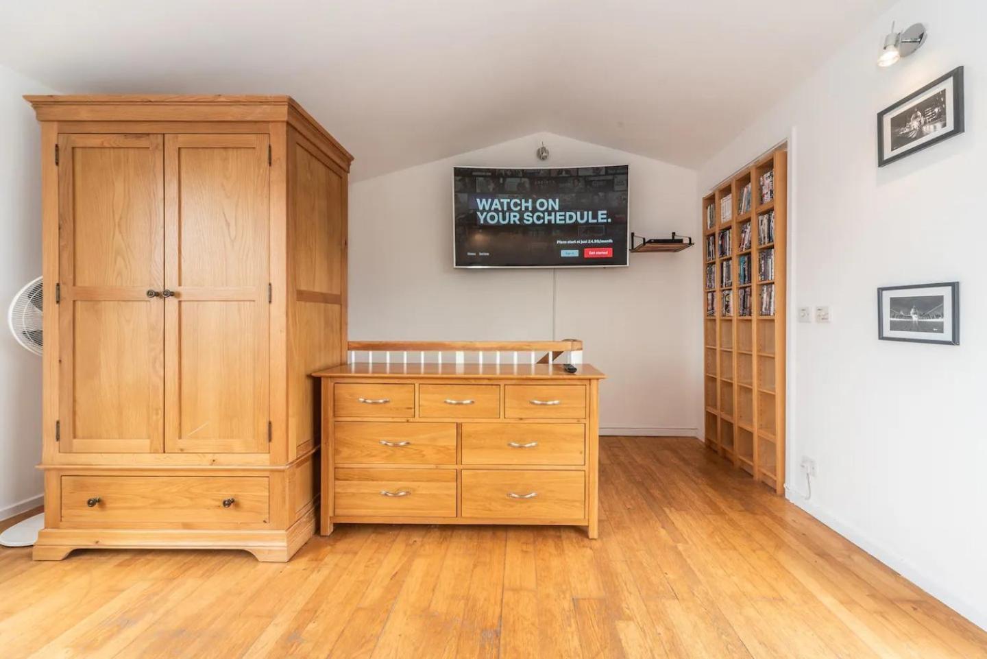 Sunny Maisonette With Views Over Canary Wharf, * Londres