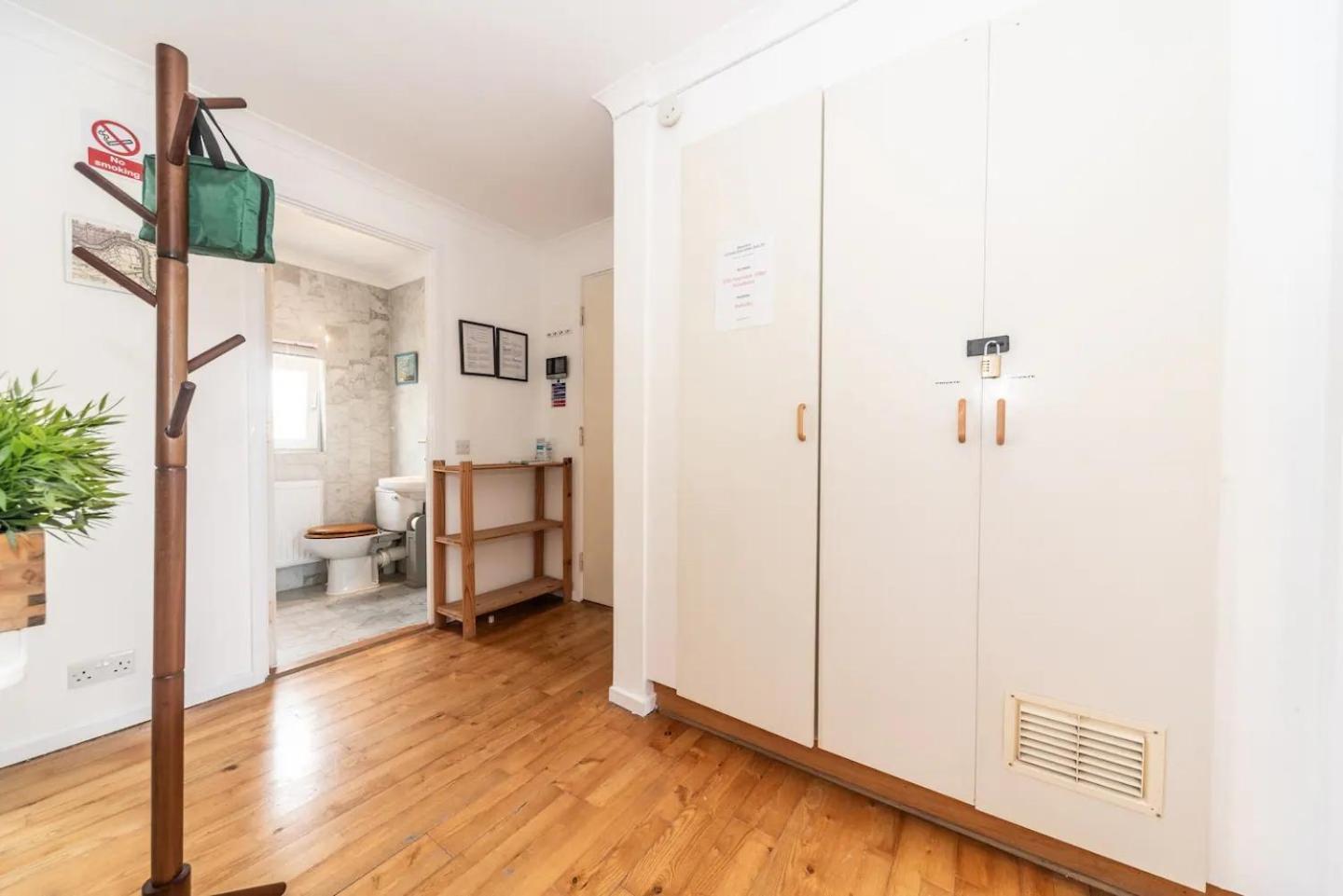 Apartamento Sunny Maisonette With Views Over Canary Wharf, Londres