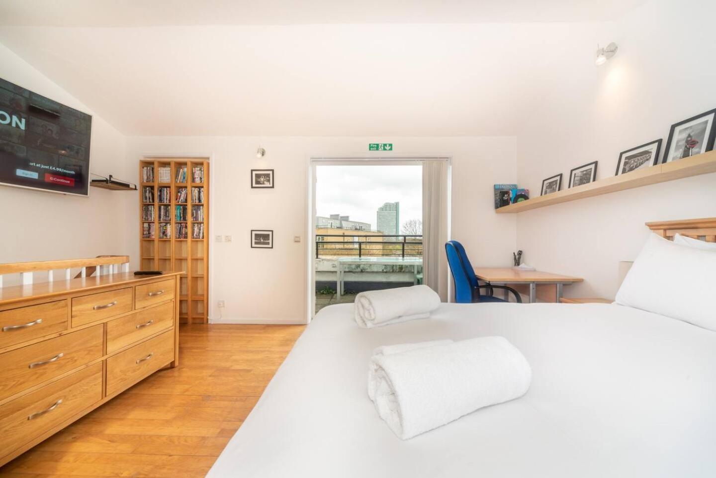 Apartamento Sunny Maisonette With Views Over Canary Wharf, *