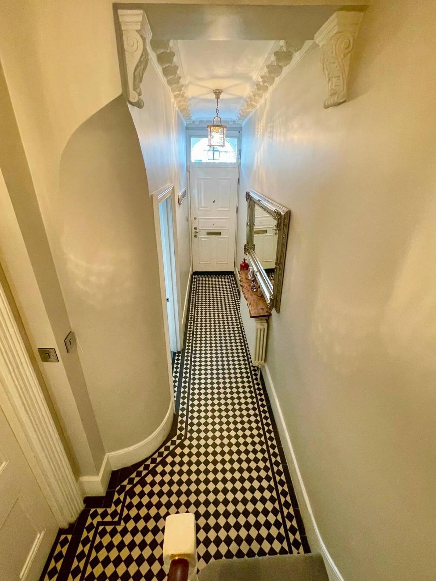 Clapham - Kingsize Bed - En-suite - Quiet With Garden Views -