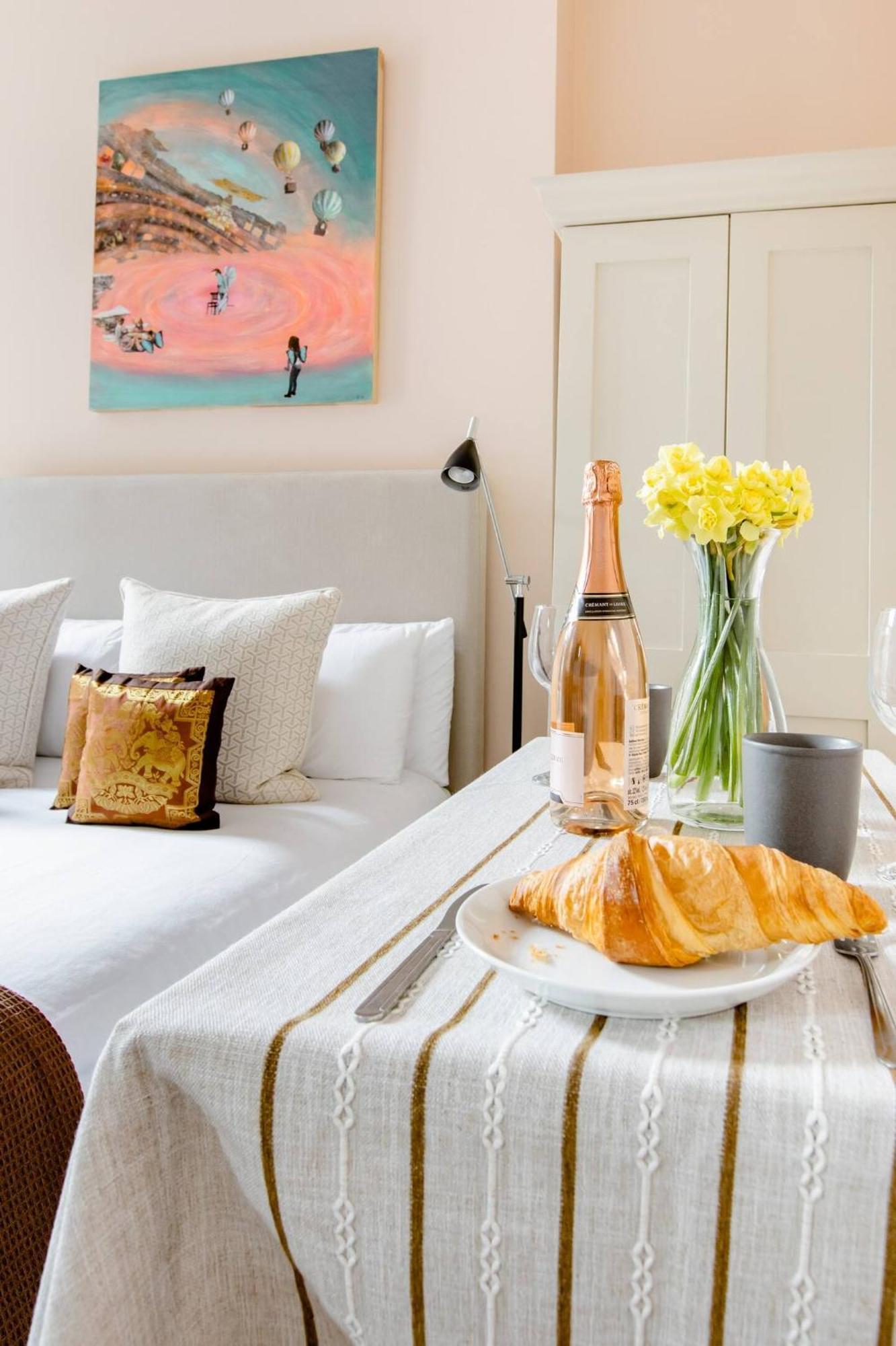 Hébergement de vacances Luxury King-bed Ensuite With Quiet Private Patio *