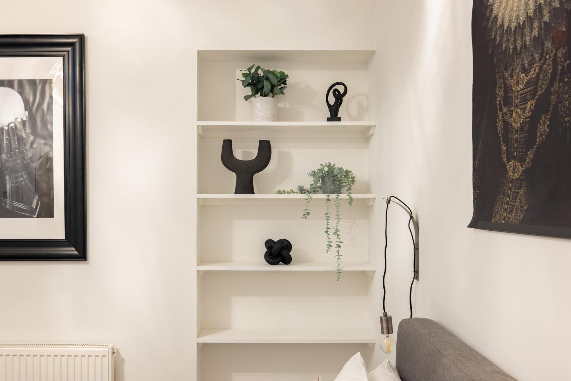 Charming Euston Apartment *