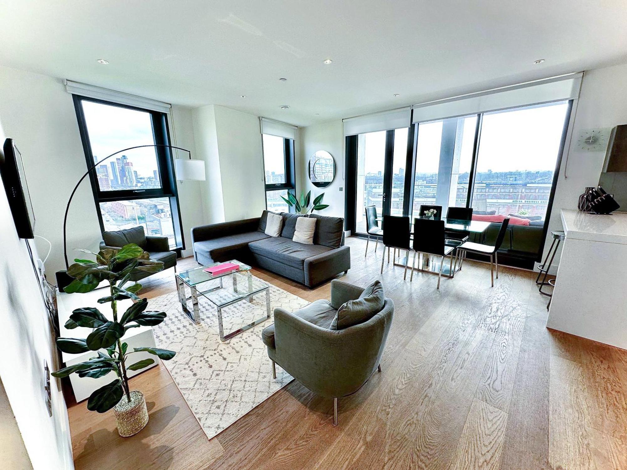 Apartamento 3 Bedroom Penthouse With Private Terrace, Battersea, Nine Elms