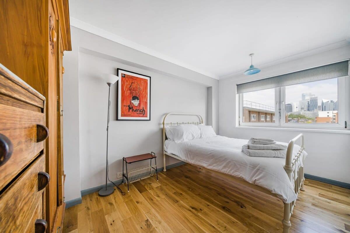 2 Bedroom Central With Views