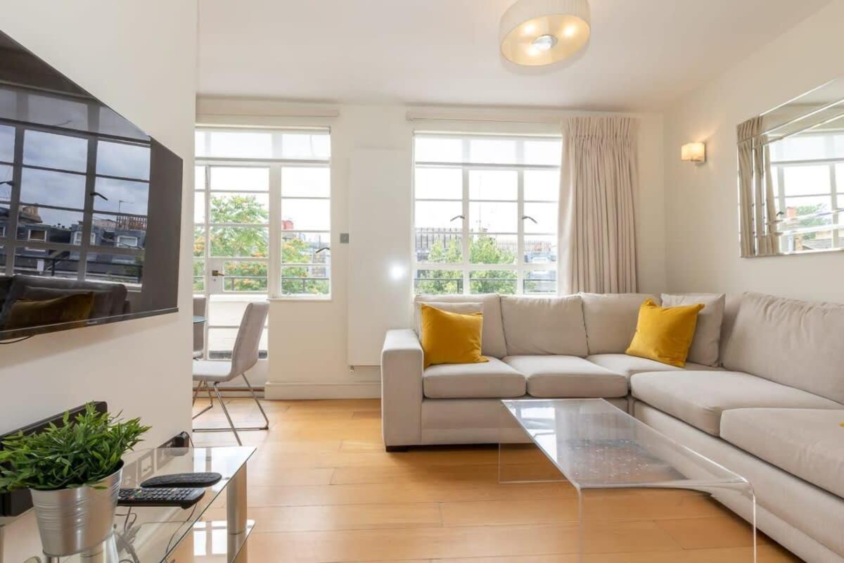 Bright & Spacious Floor In Chelsea Apartamento