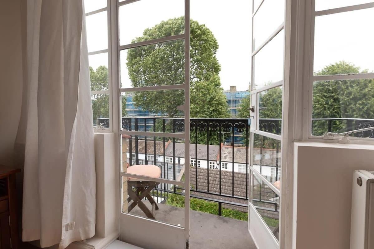 Apartamento Bright & Spacious Floor In Chelsea Londres