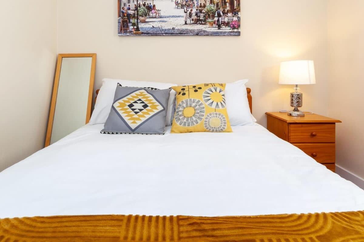 Apartamento Modern 2 Bed Attic In Brixton Londres