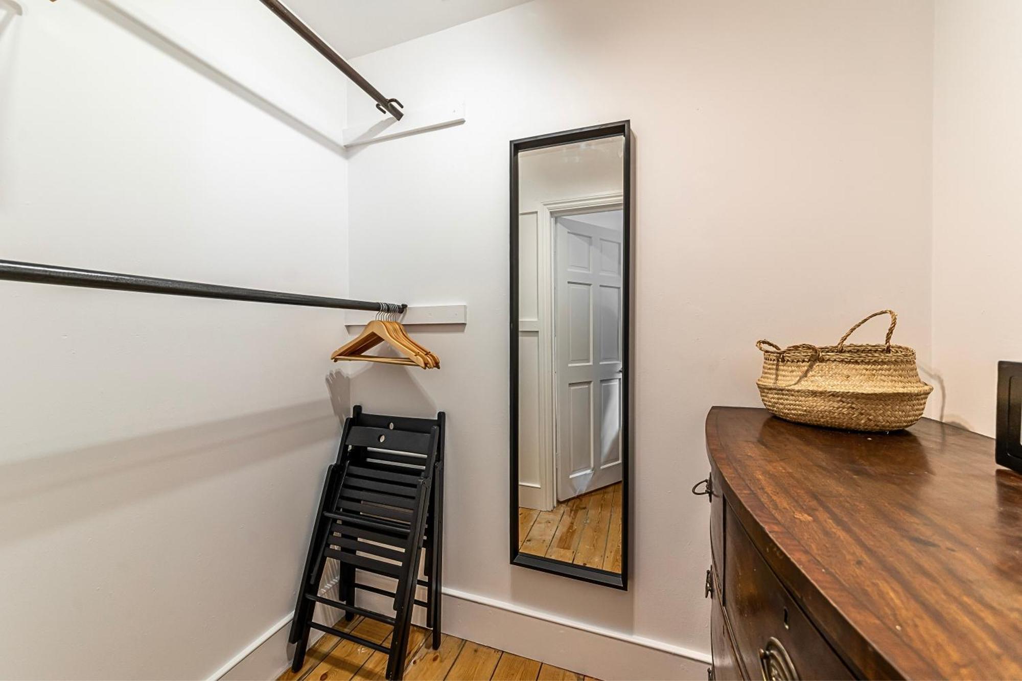 Casa de férias Secret Kensington Garden Mews: Spacious 2-bedroom House With Private Patio *